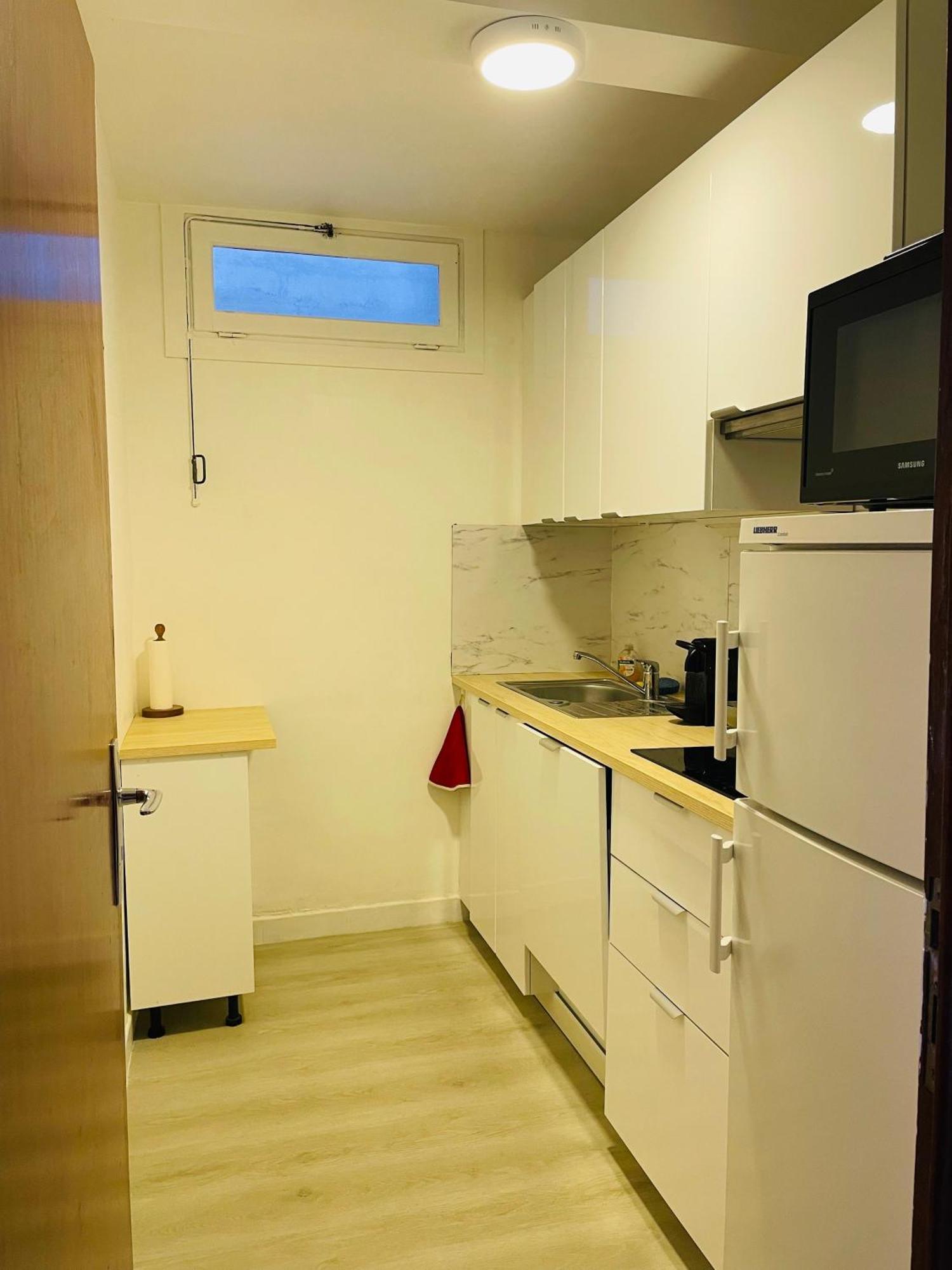 Appartement 58 M2 Avec Piscine Interieure Vue Montagne Centre Village , Parking Prive Сен-Лари-Сулан Экстерьер фото